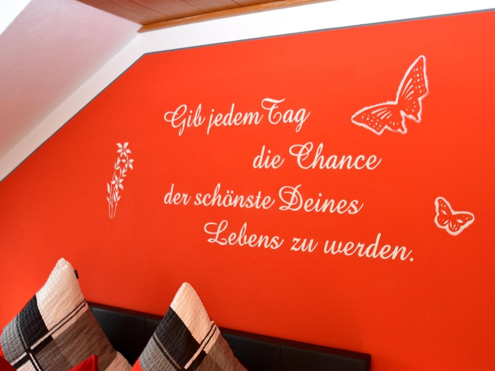 Scenic Apartment With Balcony Garden Deckchairs Barbecue Gleißenberg Zewnętrze zdjęcie